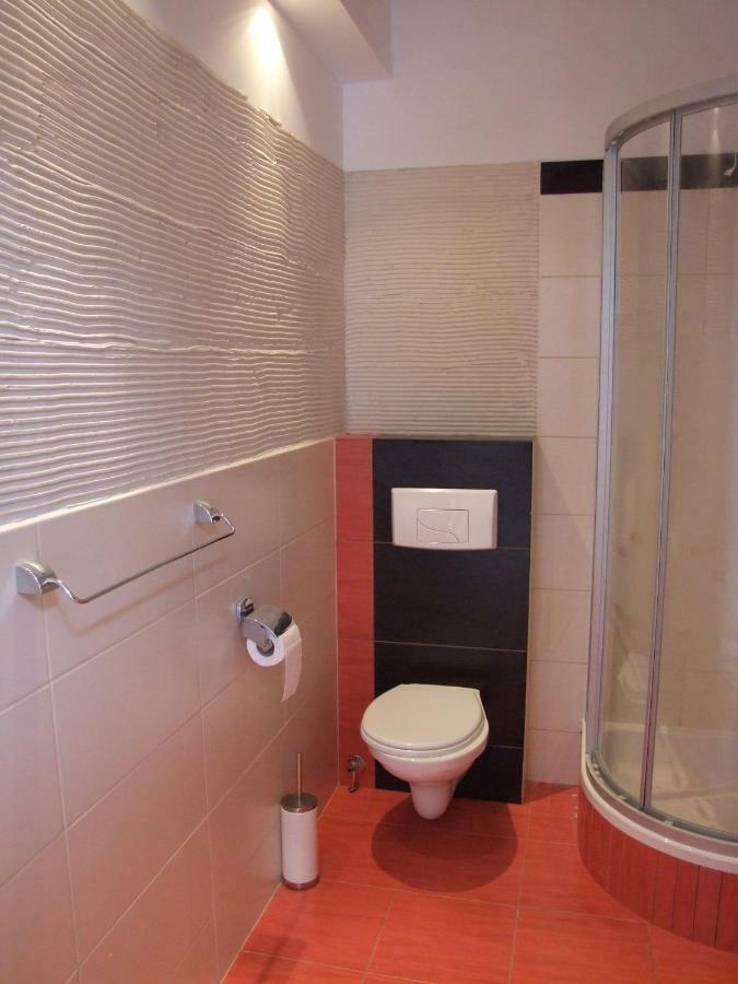 Pokoje I Apartamenty Przy Sosnowej Poddąbie 外观 照片